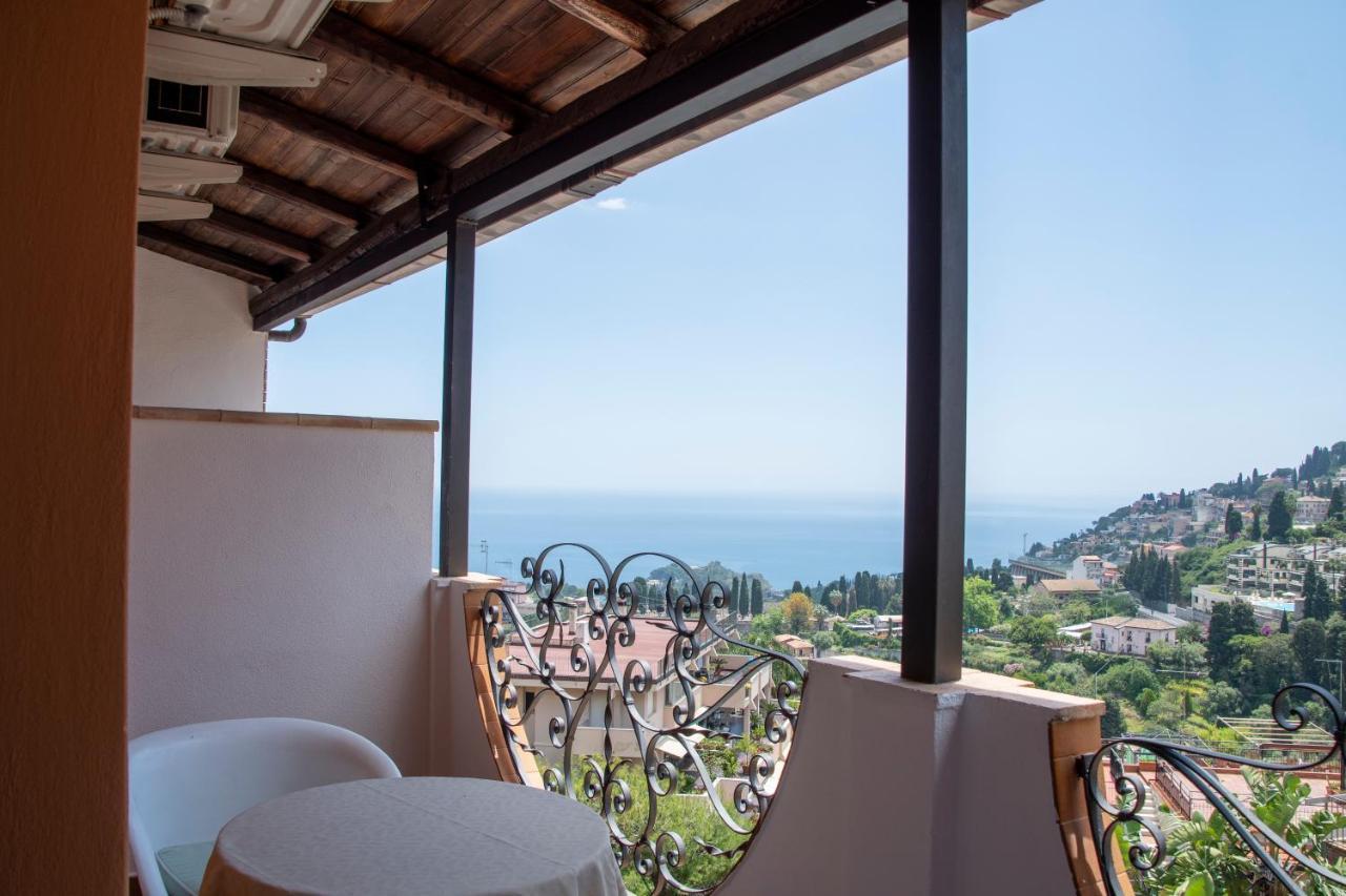 Antelima B&B Taormina Eksteriør billede